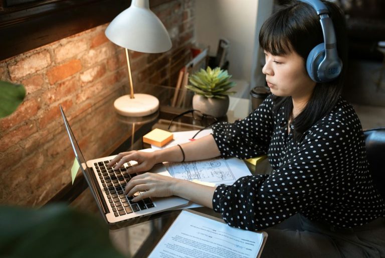 biaya kursus digital marketing di revou biaya pelatihan digital marketing program digital marketing TMN Institute TMN Institute