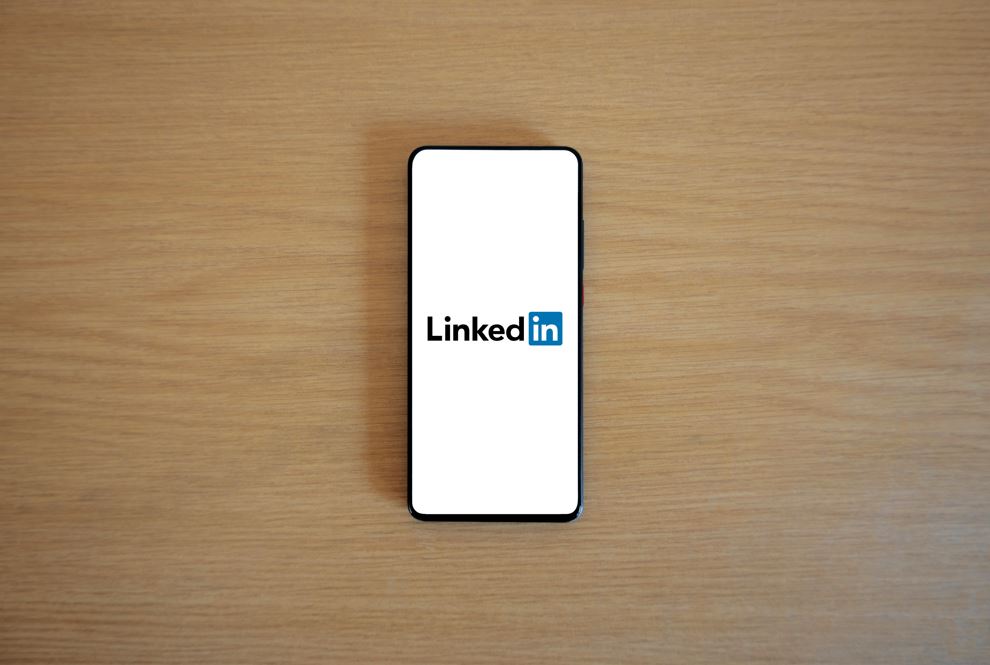 tips membangun personal branding
Manfaat personal branding
Tips Membangun Personal Branding di LinkedIn 
TMN Institute
TMN Institute
TMN Institute