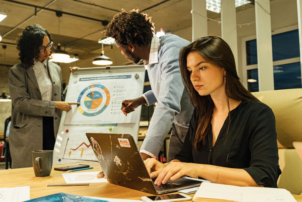 marketing communication
strategi marketing communication
tugas digital marketing communication
TMN Institute
TMN Institute
TMN Institute