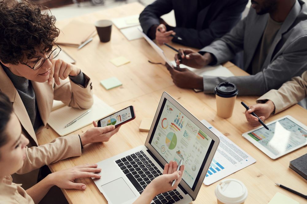 Analytics 
Manfaat Analytics untuk pebisnis
analtics artinya
TMN Institute
TMN Institute
TMN Institute