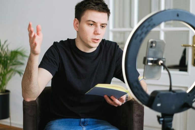 user generated content strategi user generated content apa itu user generated content TMN Institute TMN Institute TMN Institute