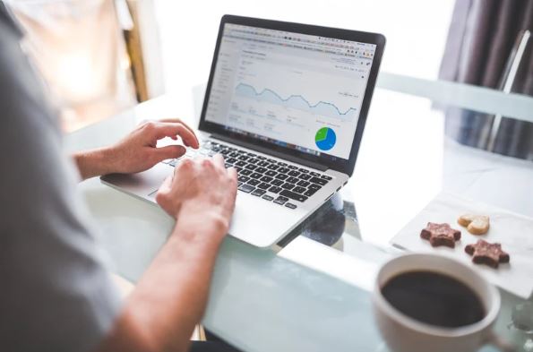 Facebook ads libary untuk umkm
UMKM 
Facebook ads 
Facebook ads libary
TMN Institute
TMN Institute